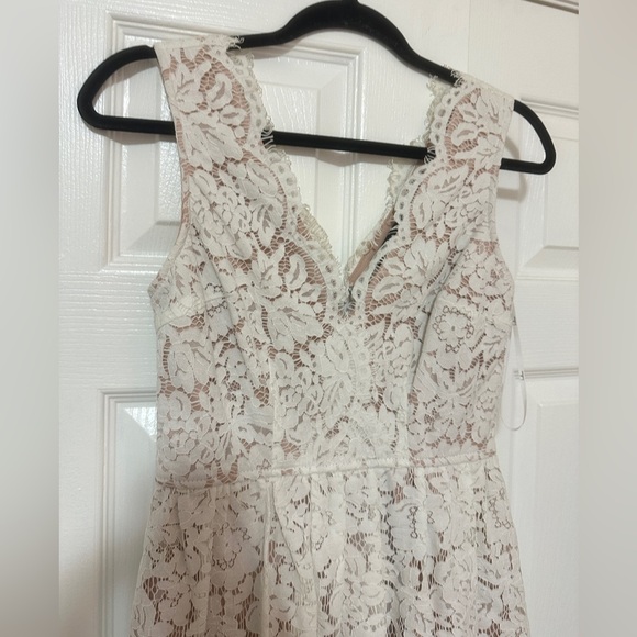 Lulus White Lace Dress Midi Size XS Extra Small, Wedding, Bridal, Bachelorette - Picture 3 of 8